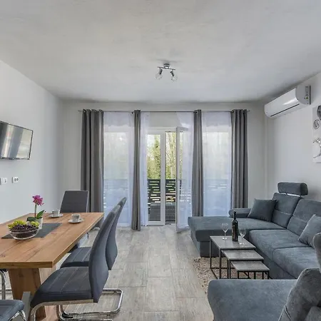 Apartmani Natalija Poreč Exterior foto