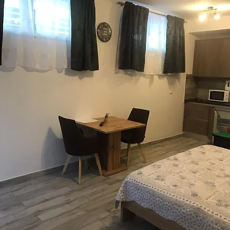 Apartmani Natalija Porec Exterior photo