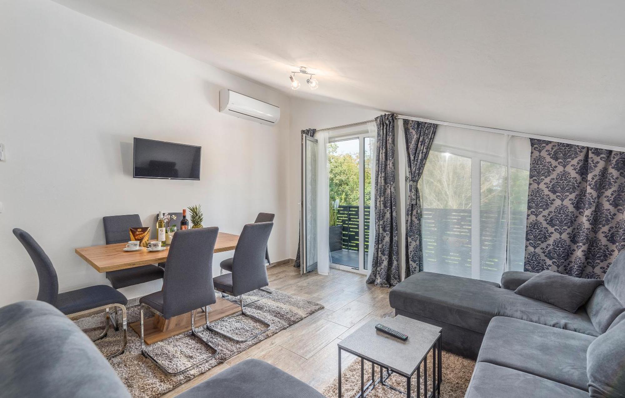 Natalija Appartement *